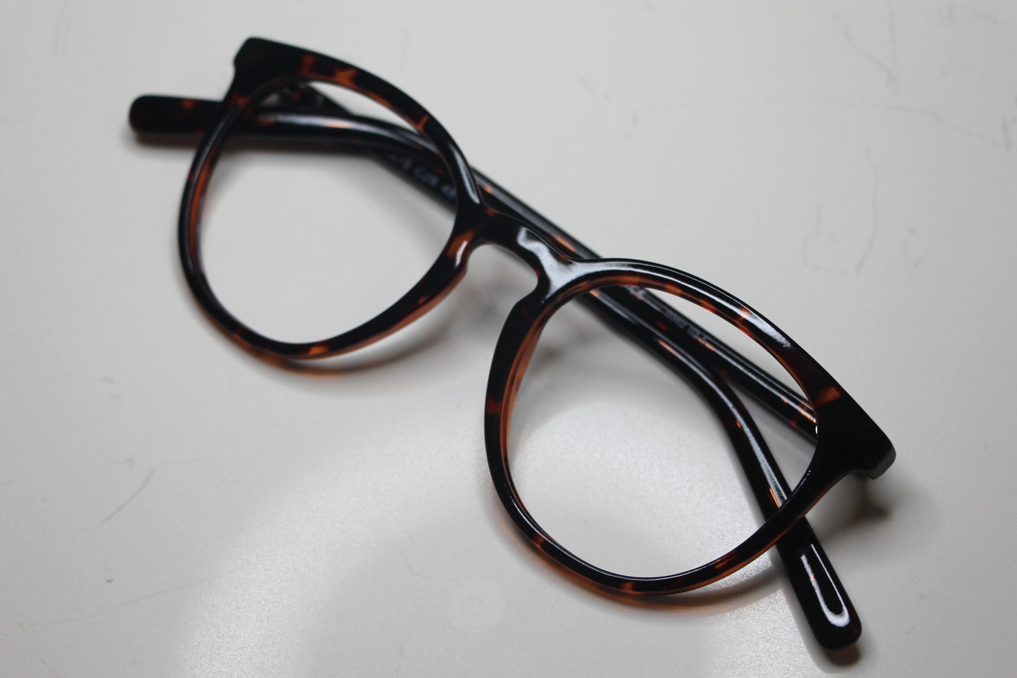 Opal Dark Leopard Print Round Frames (Kids – Unisex)