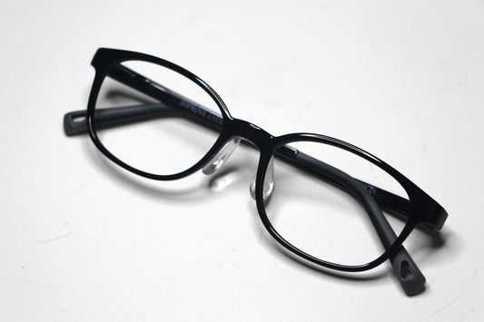 Improve eyes Black