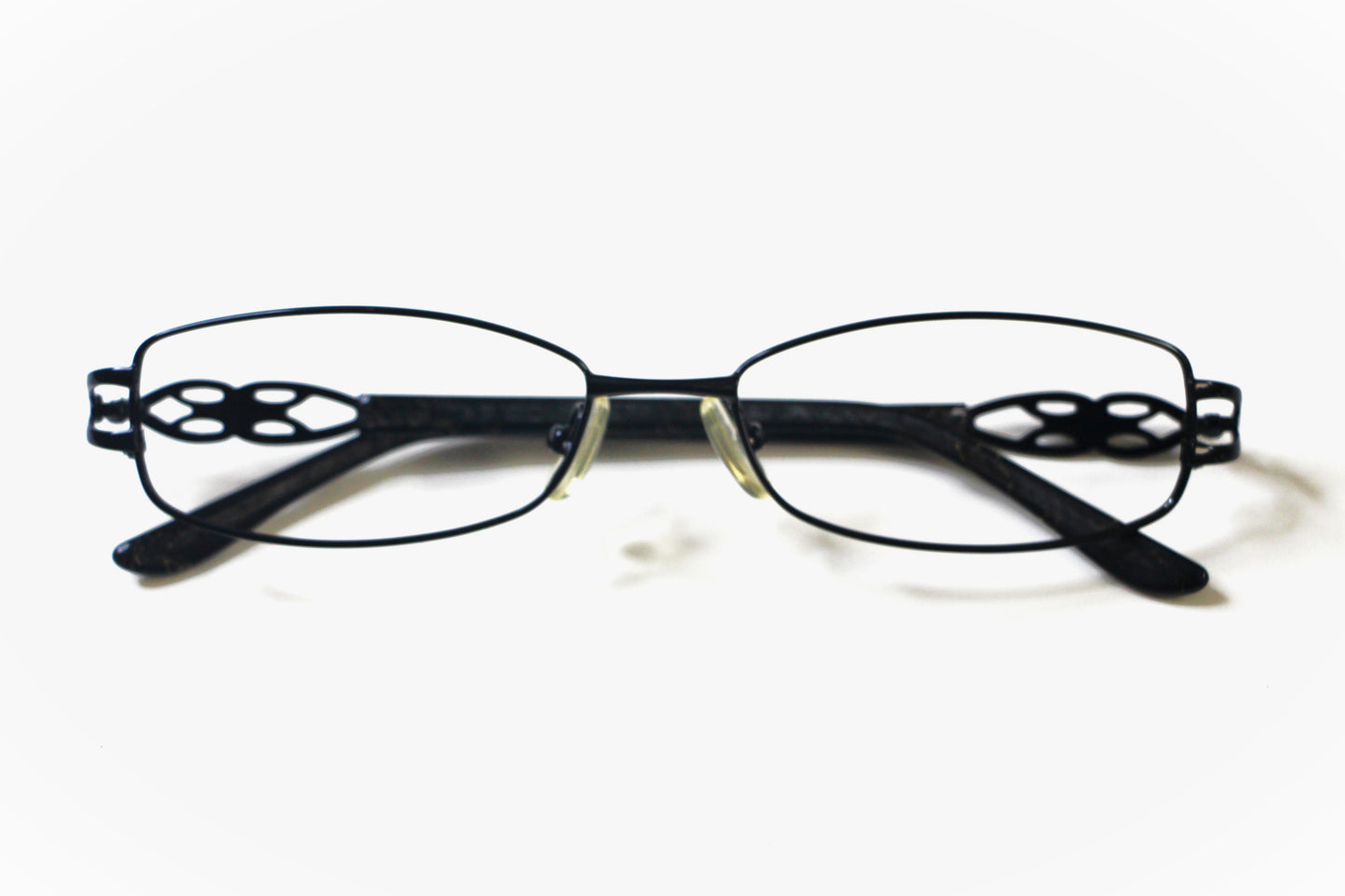 AB8245 Black
